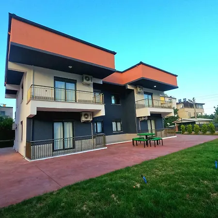 Apartament 55m2 Same House Garden *